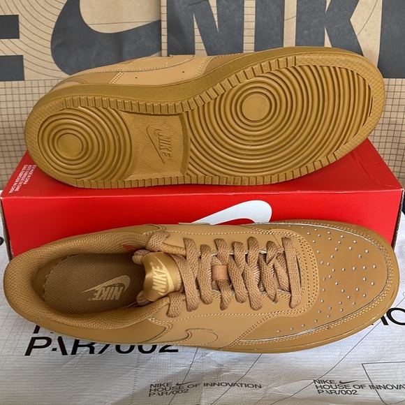 Nike Court Vision Low
Men’s Sneakers
Flax/Wheat/Twine/Flax
Style CD5463-200 - Picture 14 of 16